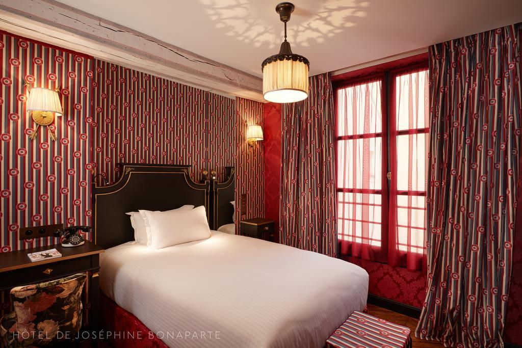 Hotel De Josephine Bonaparte Paris Exterior photo